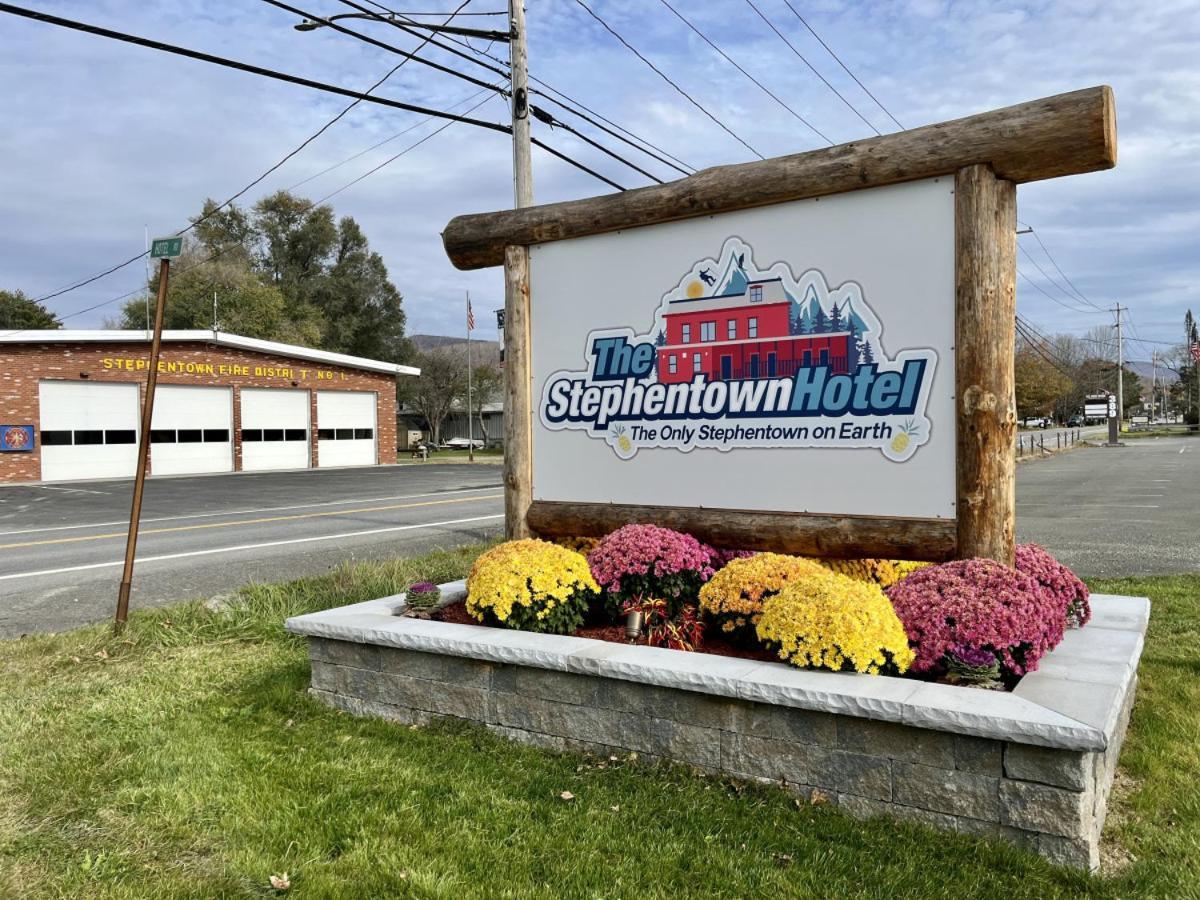 2 Bed Berkshire Getaway Minutes To Jiminy Peak Ski Hancock Exterior photo